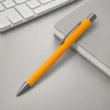желтый