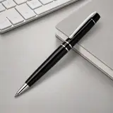 черный
