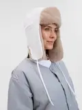 белая