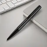 черный