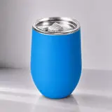 голубой