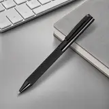 черный