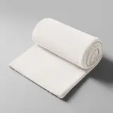 белый