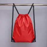 красный