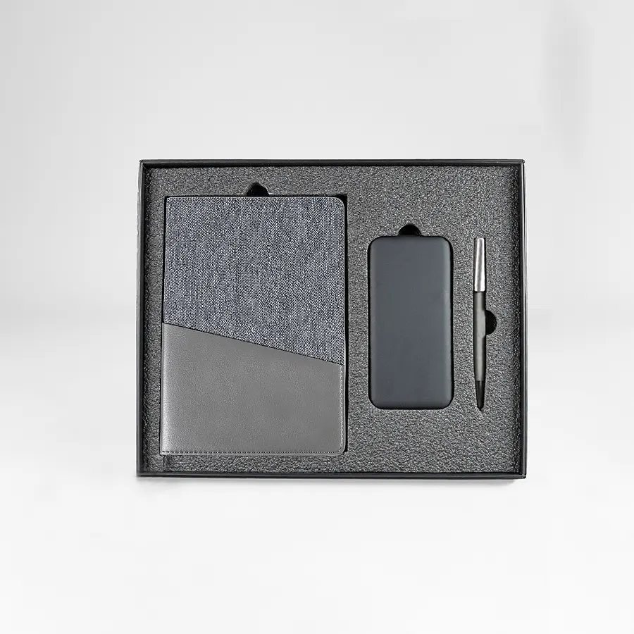 Набор подарочный  DENIM: ежедневник, ручка и power bank в коробке  с ложементом