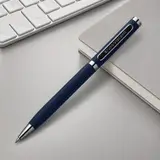 синий