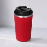 красный