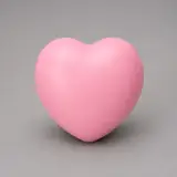 розовый