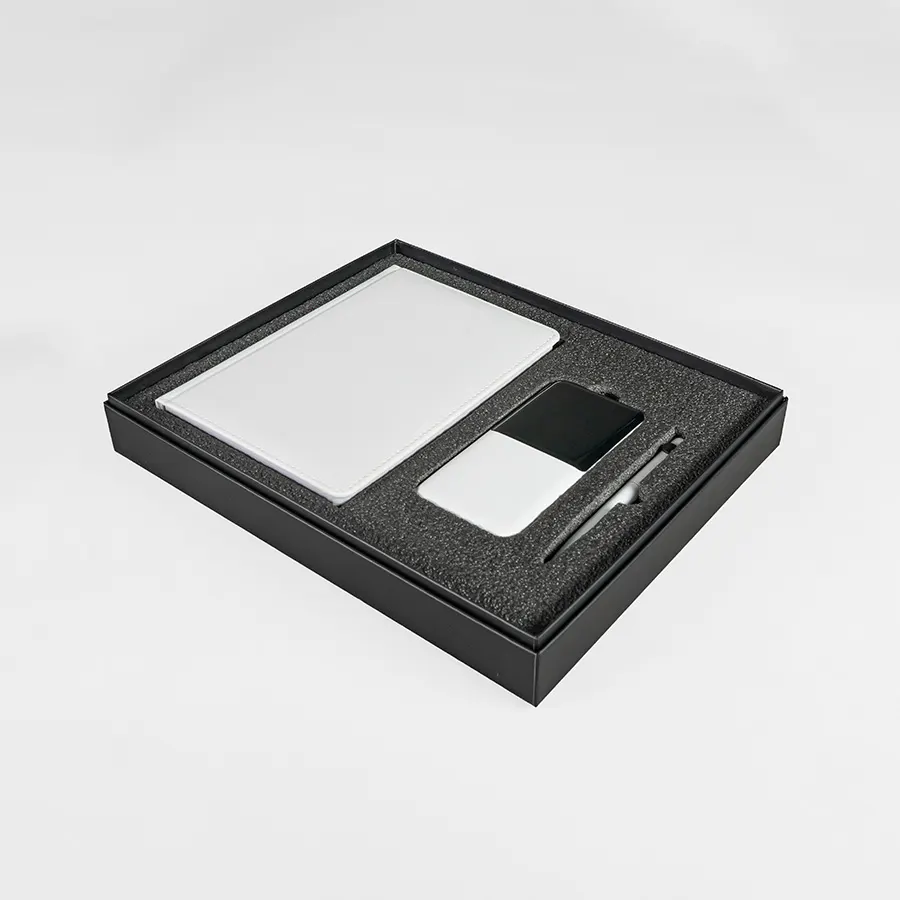 Набор подарочный POINT: ежедневник, ручка и power bank в коробке  с ложементом