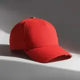 красный
