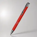 красный