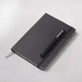 черный
