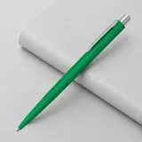 зеленый